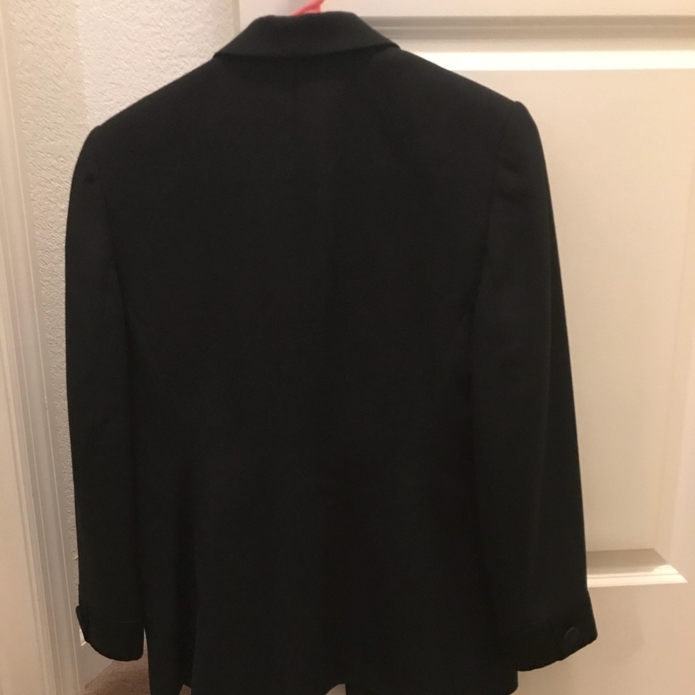 Jacket - Picture 4 of 8